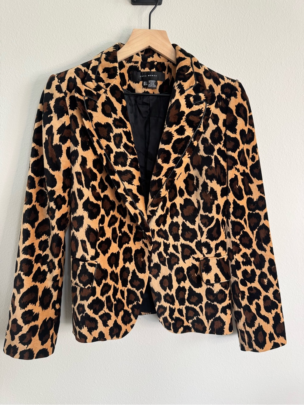Zara Woman Leopard Print Velvet Feel Tailored Blazer Jacket Made In Spain Large